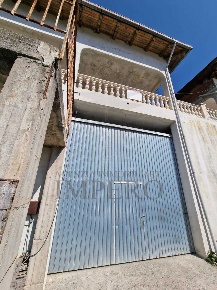 Foto Magazzino in Via San Rocco 42, Ventimiglia Varase, Bevera di 179 m²