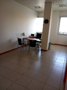 Foto Ufficio a Reggio nell'Emilia Ospizio - San Maurizio di 70 m²