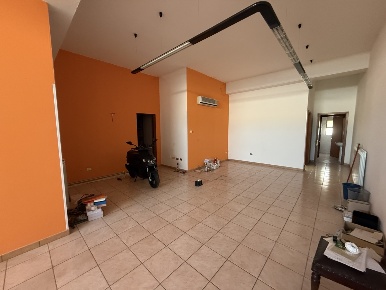 Foto Ufficio in Via Luigi Einaudi 18, Rovigo Borsea, Santa Rita di 100 m²