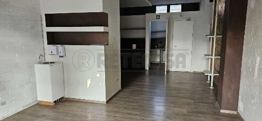 Foto Locale commerciale a Mirano Mirano Paese di 55 m² con 1 locali