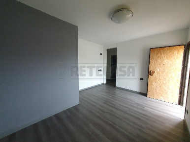 Foto Ufficio in Via Mantova, Gadesco-Pieve Delmona di 100 m² con 3 locali