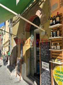 Foto Attività commerciale in Via Colombo 62, Riomaggiore Centro di 40 m²