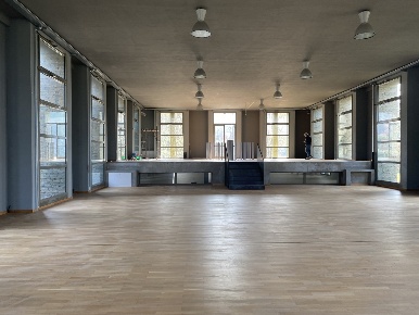 Foto Locale commerciale in Via Guglielmo Oberdan 71, Arosio di 545 m²