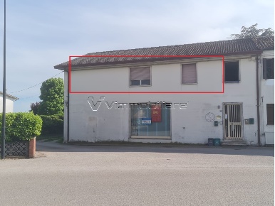 Foto Magazzino in via Beggiato 24, Noventa Vicentina Centro di 150 m²