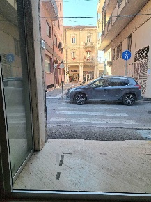 Foto Locale commerciale in VIA ABRUZZI 15, Lanciano Centro di 160 m²