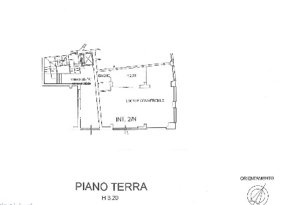 Foto Locale commerciale a Sarzana Trinità, Battifollo di 75 m² con 2 locali