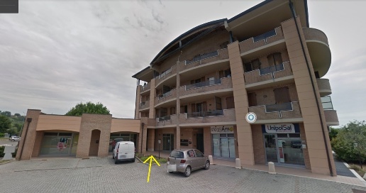 Foto Locale commerciale in Via Circonvallazione Est 312, Marano sul Panaro