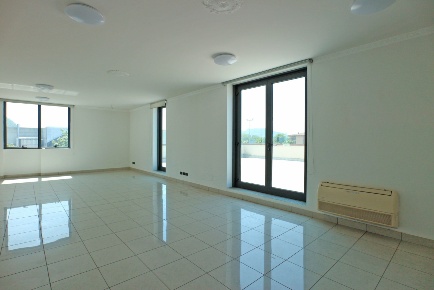 Foto Ufficio in Viale Europa 21, Iseo Centro di 104 m² in vendita
