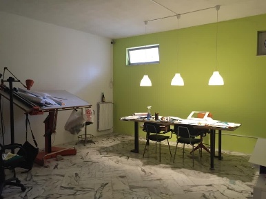 Foto Locale commerciale a Siracusa di 90 m² con 1 locali in vendita