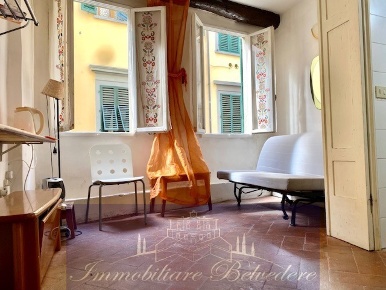 Foto Ufficio in Via dei Serragli, Firenze San Frediano di 20 m² in vendita