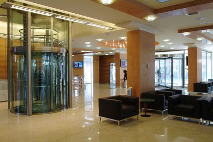 Foto Locale commerciale a Siracusa Gelone - Cadorna di 320 m² in affitto