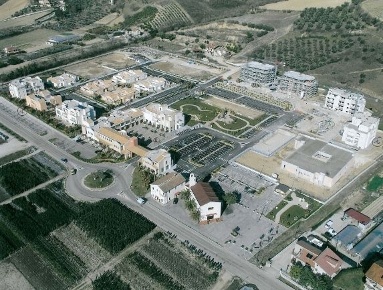 Foto Locale commerciale in valtesino, Ripatransone di 70 m² con 2 locali