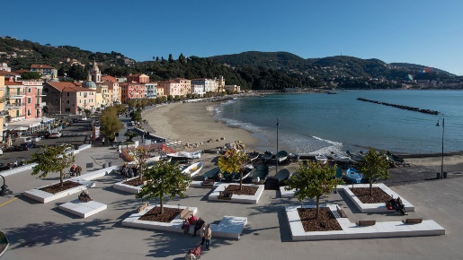Foto Attività commerciale a Lerici San Terenzo di 450 m² con 15 locali