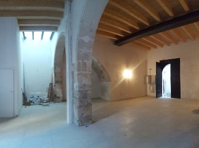 Foto Locale commerciale a Siracusa di 180 m² con 1 locali in vendita