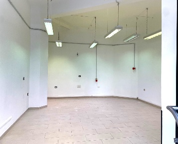 Foto Locale commerciale a Sassari Porcellana di 45 m² con 1 locali