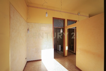 Foto Locale commerciale in Via della Libertà 27B, Cerea Centro di 83 m²