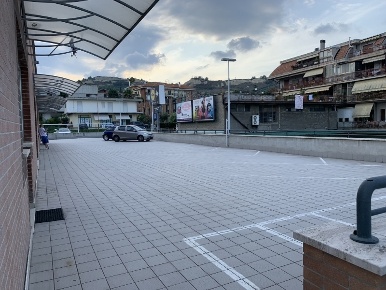 Foto Ufficio a San Benedetto del Tronto De Gasperi, Conad di 160 m²