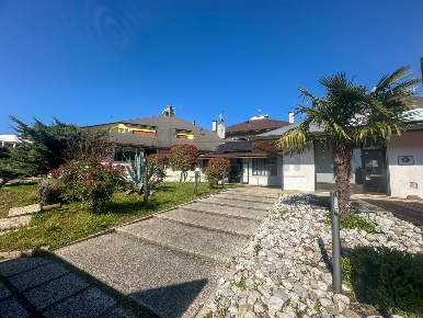 Foto Locale commerciale in Viale dei Coralli 25, Latisana Bevazzana