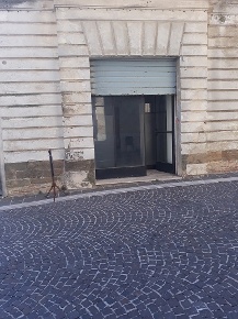 Foto Magazzino a Orsogna di 50 m² con 1 locali in vendita