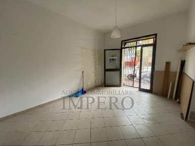 Foto Locale commerciale in Corso Vittorio Emanuele 56, Camporosso Centro