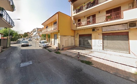 Foto Locale commerciale a Giugliano in Campania di 45 m² con 2 locali