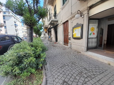 Foto Locale commerciale a La Spezia Migliarina di 55 m² con 1 locali
