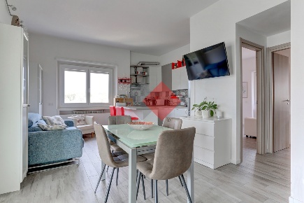 Foto Appartamento in Via Ischia Di Castro 16, Roma Tomba di Nerone di 85 m²