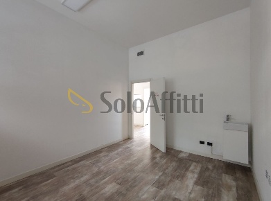 Foto Ufficio in Via Giuseppe Notari, Modena San Faustino di 102 m²
