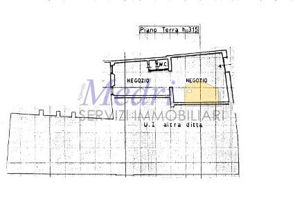 Foto Locale commerciale a Cesena Centro Storico di 90 m² con 2 locali