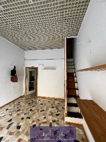 Foto Locale commerciale in Via Francesco Datini, Firenze Gavinana di 24 m²