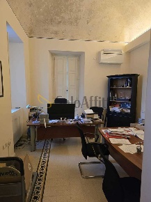 Foto Ufficio in via orazio, Pescara Porta Nuova di 100 m² con 4 locali