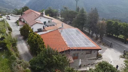 Foto Residence in Strada Provinciale, Dolceacqua di 4200 m² con 20 locali