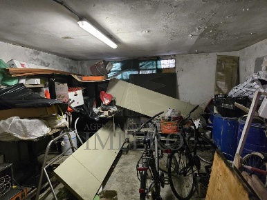 Foto Magazzino in Via Fondega, Ventimiglia Centro Città di 40 m² in vendita