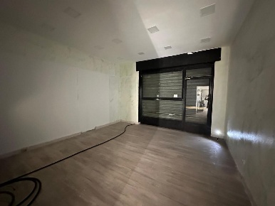 Foto Attività commerciale in via sant'antonio 30, Cinisello Balsamo