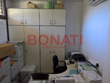 Foto Ufficio a La Spezia Maggiolina di 100 m² con 3 locali in vendita