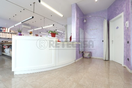 Foto Locale commerciale in Via Municipio 30, Longare Secula di 110 m²