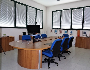 Foto Ufficio a Senigallia Marzocca di 180 m² con 6 locali in vendita