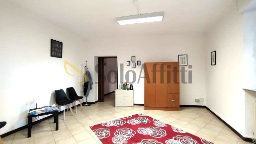 Foto Ufficio in Via Fogazzaro, Lainate Centro di 60 m² con 2 locali