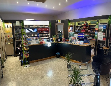 Foto Attività commerciale a La Spezia Centro Storico di 45 m² con 2 locali