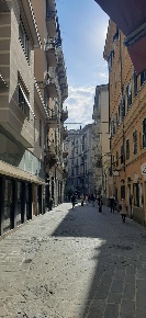 Foto Attività commerciale a La Spezia Centro Storico di 45 m² con 2 locali