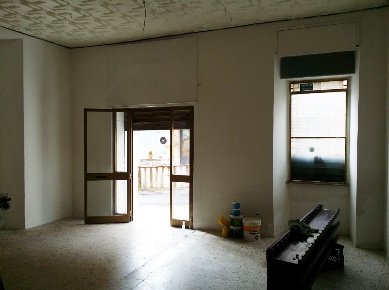 Foto Locale commerciale in Via Vecchia Fiuggi 20, Fiuggi di 80 m²