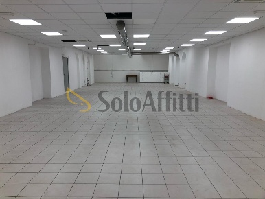 Foto Locale commerciale in Via Pantaneto, Siena Piazza del Campo - Duprè