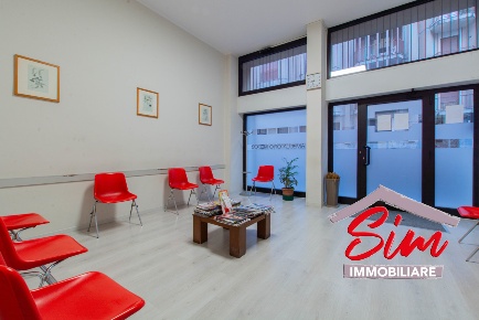 Foto Locale commerciale in Via Perazzi sn, Novara San Martino di 85 m²