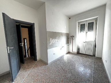 Foto Locale commerciale in Via Chiusure, Brescia Sant'Anna di 38 m²