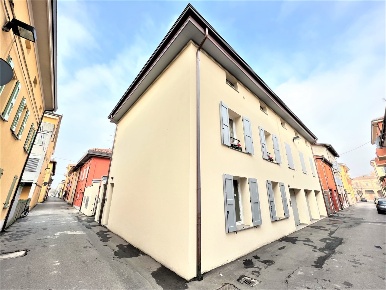 Foto Ufficio in Via Albertini Ponente 52, Crevalcore Centro di 64 m²
