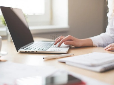 Foto Ufficio in Via Castruccio Buonamici, Lucca Sant'Anna di 135 m²