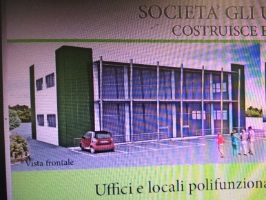 Foto Attività commerciale in Molicciara, Castelnuovo Magra di 600 m²
