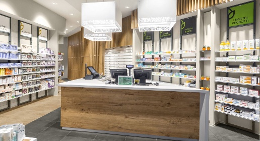 Foto Locale commerciale in Via Augusto Passaglia, Lucca di 45 m² in affitto