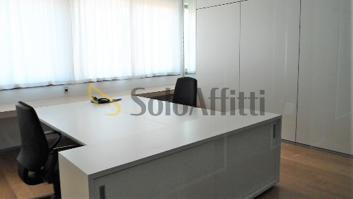 Foto Ufficio a Senigallia Cesano di 26 m² con 1 locali in affitto