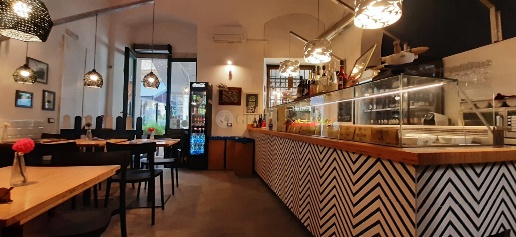Foto Attività commerciale a La Spezia Centro Storico di 55 m² con 2 locali